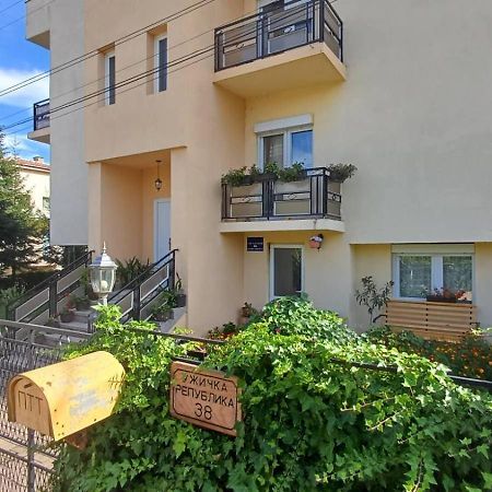 Petrograd Apartment Bituli Exterior foto